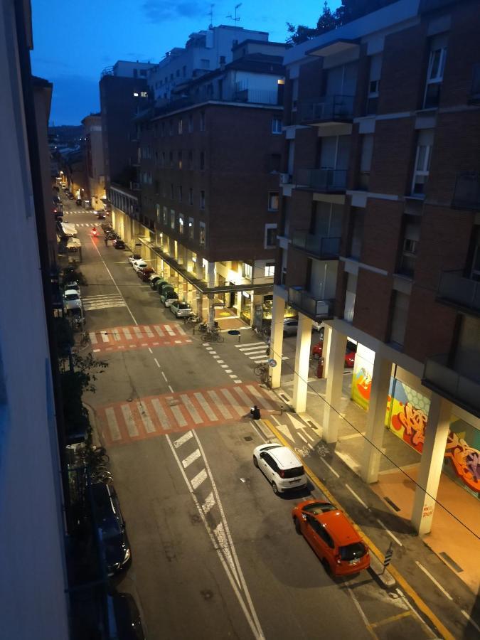 B & B Via Borgo Di San Pietro Болонья Экстерьер фото