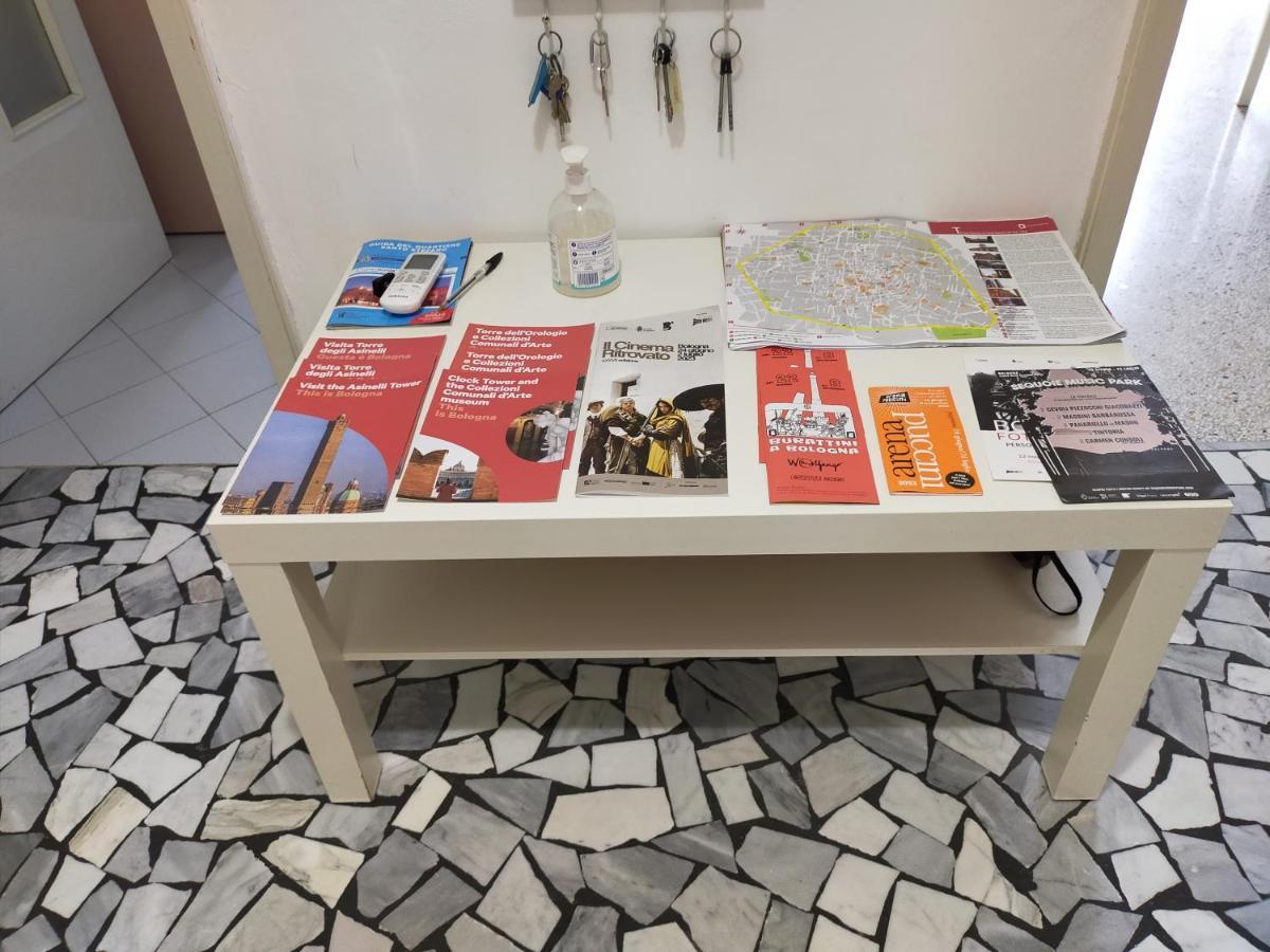 B & B Via Borgo Di San Pietro Болонья Экстерьер фото