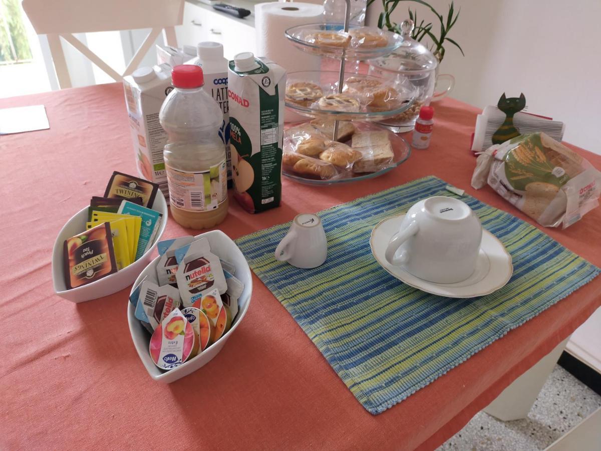 B & B Via Borgo Di San Pietro Болонья Экстерьер фото